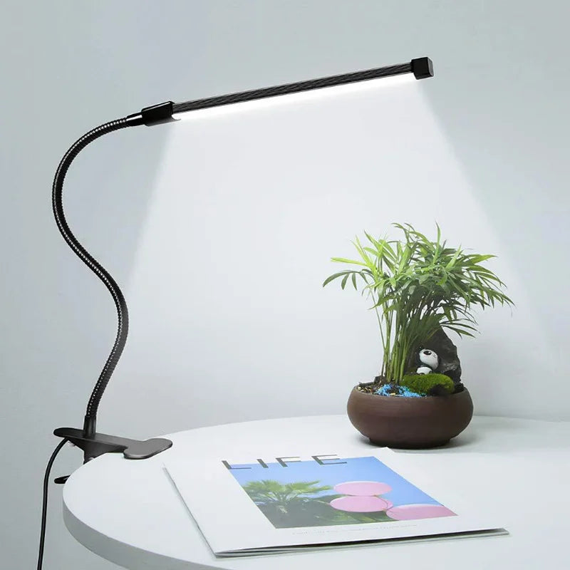 LED Clip-on Desk Lamp Eye Protection 360° Steering 3 Light Colours 10 Brightnesses Infinitely Dimmable 2M Cable Length 5W USB Po